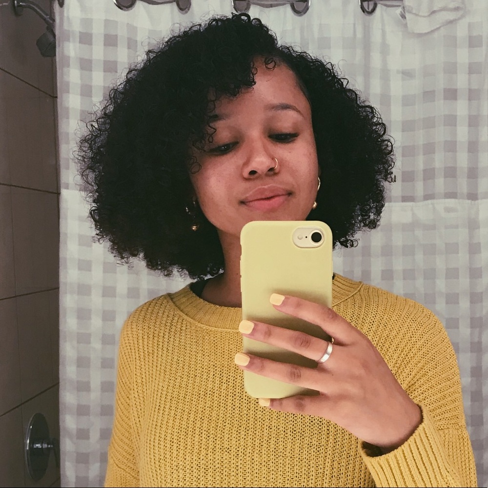 Meet your Posher, Malia